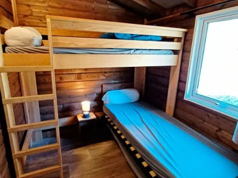 TENTE TOILE ET BOIS 5 personnes - Lodge Confort 3 Pièces 5 Personnes + TV