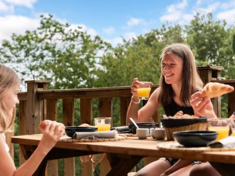 UNUSUAL ACCOMMODATION 5 people - Wooden cabin on stilts 2 Rooms 5 People