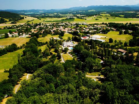 Camping Maeva Respire Domaine de La Serre - Camping Ariège - Image N°3