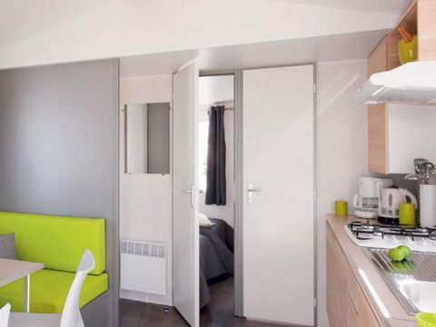 MOBILHOME 4 personnes - Mobil-home Créole 32 m² - 3 pièces - 2 chambres - Climatisation