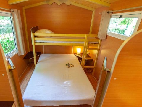 UNUSUAL ACCOMMODATION 4 people - ROULOTTE - without sanitary facilities 18 sqm