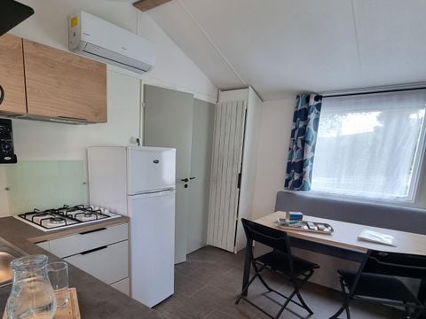 MOBILE HOME 4 people - 2 BEDROOM COMFORT mobile home 7.5mx4m (28-30m2) + semi-covered terrace + air conditioning + television