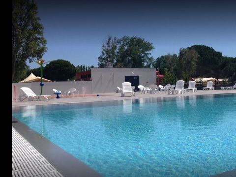 Camping Cote Du Soleil Serignan Vacances Campings