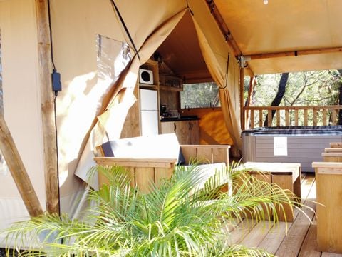 CANVAS AND WOOD TENT 4 people - WOODY Eco-Lodge 2 bedrooms