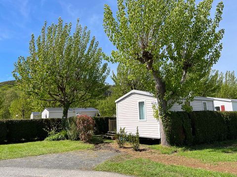 MOBILE HOME 5 people - 2 Bedroom Mobile Home