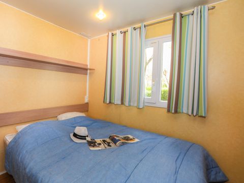 MOBILE HOME 4 people - Standard mobile home 16m² - 2 bedrooms, no sanitary facilities + covered terrace