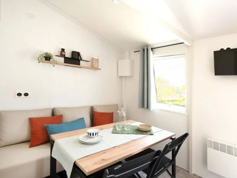 MOBILE HOME 2 people - NEW 2023// Mobil-Home Premium 20m² (1 bedroom) + TV + Covered terrace + LV