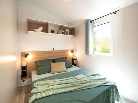 MOBILHOME 2 personnes - NEW 2023// Mobil-Home Premium 20m² (1 chambre)  + TV + Terrasse couverte + LV