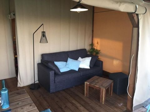 CANVAS AND WOOD TENT 5 people - Lodge Cotton Confort 32m² - 2 bedrooms + covered terrace