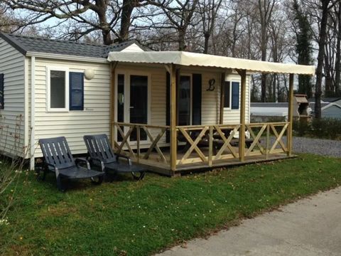 MOBILHOME 5 personnes - Mobil-home Confort 32m² - 2 chambres + TV + terrasse couverte