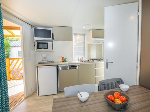 MOBILE HOME 4 people - Mobile-home Loggia Confort 30m² - 2 bedrooms + TV + terrace