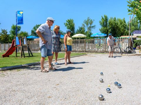 Flower Camping Saint Martin - Camping Tarn - Image N°3