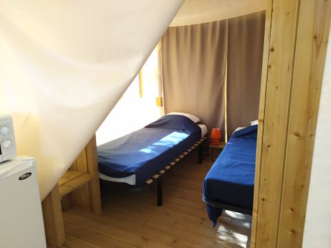 TENTE TOILE ET BOIS 4 personnes - Ecolodge (sans sanitaires)