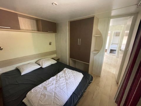 MOBILE HOME 6 people - Phoenix sleeps 6 - Available from 5pm