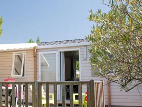 MOBILE HOME 6 people - Mobile home Aups - 28m² - 3 bedrooms + TV + A/C