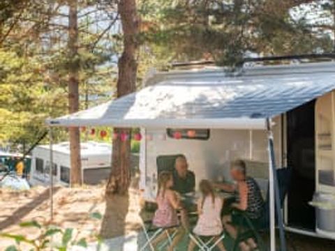 RCN Collines de Castellane - Camping Alpes-de-Haute-Provence - Image N°35