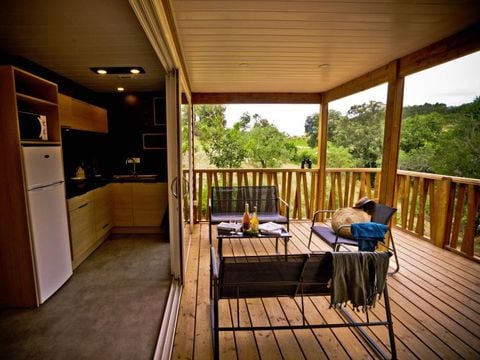 MOBILE HOME 4 people - WINE COTTAGE with Jaccuzzi