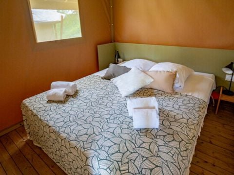 TENTE TOILE ET BOIS 5 personnes - Glamping Lodge