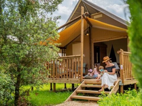 TENTE TOILE ET BOIS 5 personnes - Glamping Lodge