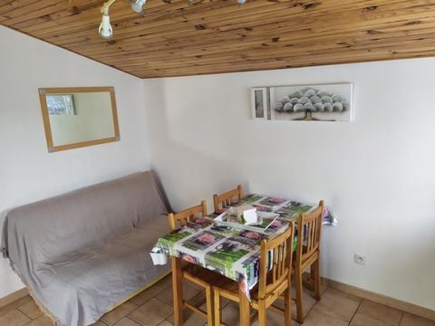 CHALET 4 people - Maison-Chalet 30 to 35m² - CLIM - TV - Washing machine - Deckchairs - (July-August: Saturday/Saturday)