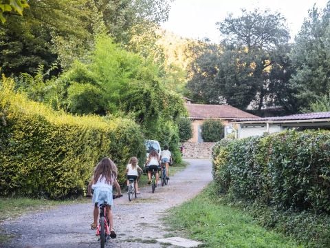 Camping du Château de l'hom - Camping Gard - Image N°4