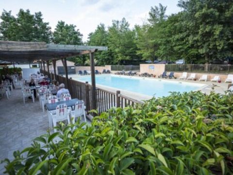 Flower Camping Le Saint Michelet - Camping Gard