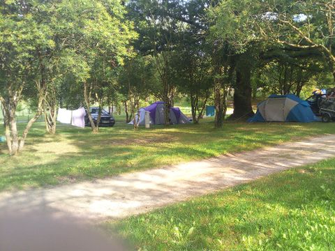 Camping du Lac de Parisot - Camping Tarn-et-Garonne - Image N°3