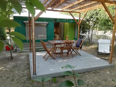 CANVAS BUNGALOW 4 people - Canvas bungalow (2 bedrooms, 21m²) - No sanitary facilities (no WC, no bathroom)