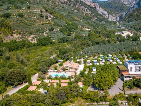 Camping La Fontaine D'annibal - Camping Drome - Image N°3