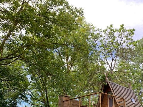 CHALET 2 personnes - Cabane perchée Noyer - sans douche - avec wc et kitchenette