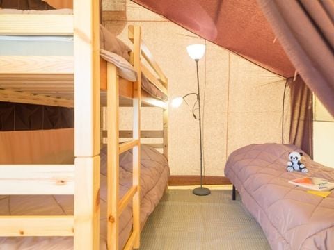 TENTE TOILE ET BOIS 5 personnes - Tente Nature - 2 chambres (sans sanitaire)