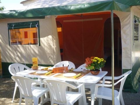 TENT 5 people - Bengali Toilé 25m² Standard (2bed - 5pers.) (without sanitary facilities)