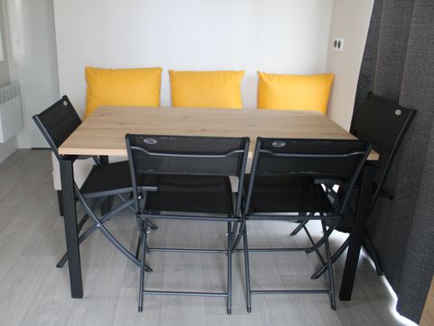 MOBILHOME 7 personnes - Mobil-home Family 30m² Confort (3ch - 7pers.) + Clim + Terrasse couverte