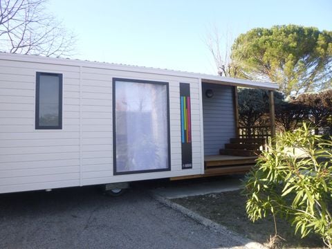 MOBILHOME 7 personnes - Mobil-home Family 32m² Premium (3ch - 7pers.) + Clim + LV + Terrasse couverte