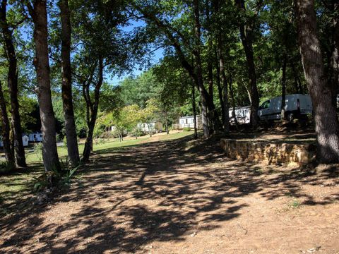 TENT 4 people - Ready to camp (without sanitary facilities)