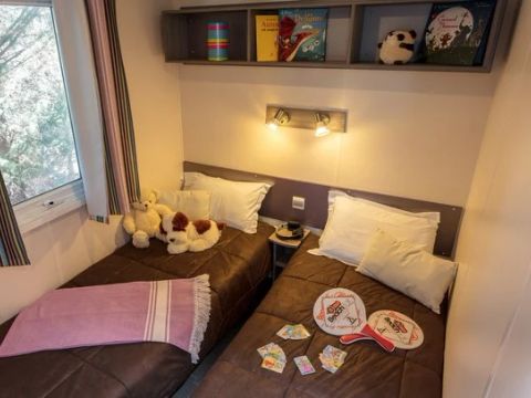 MOBILHOME 6 personnes - Mobil-home | Classic | 2 Ch. | 4/6 Pers. | Terrasse surélevée non couverte | Clim.