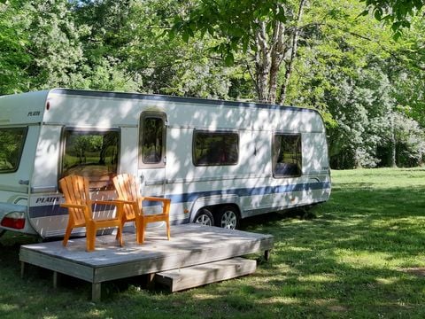 CARAVANE 2 personnes - Fendt LUXE (sans sanitaires)