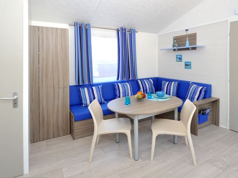 MOBILE HOME 6 people - CONFORT 33m² - 3 bedrooms + covered terrace + TV