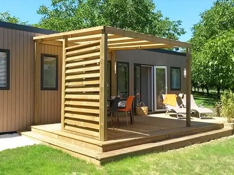 MOBILHOME 6 personnes - Mobil-home | Ultimate | 3 Ch. | 6 Pers. | Petite Terrasse | 2 SDB | Clim. | TV