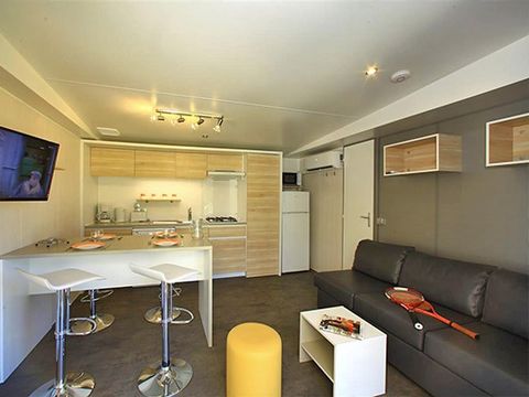 MOBILE HOME 4 people - Ultimate | 2 Bedrooms | 4 Pers | Small Terrace | 2 bathrooms | Air conditioning | TV