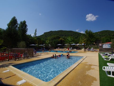 Flower Camping  Le Tiradou - Camping Dordogne