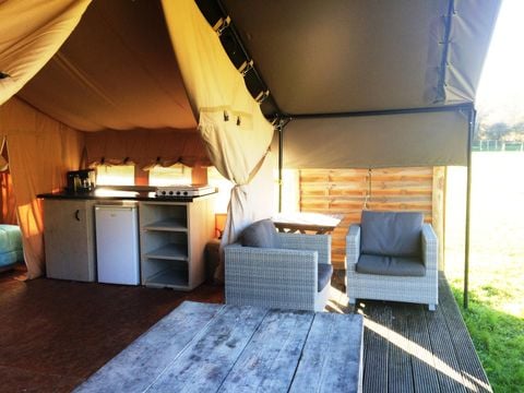 CANVAS AND WOOD TENT 4 people - Safari Tent 35m