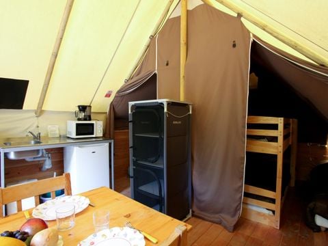 CANVAS AND WOOD TENT 4 people - The Roofed Hut