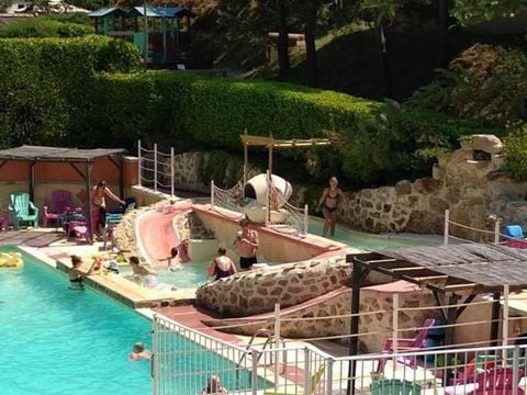 Camping Les Roches - Camping Ardeche - Image N°2