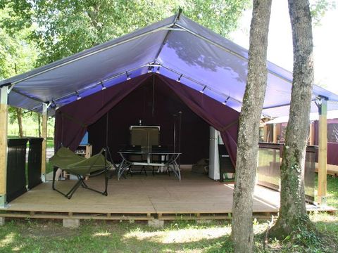 TENTE 5 personnes - Freeflower Confort 37m² (2 chambres) dont terrasse couverte 13m² (sans sanitaires)