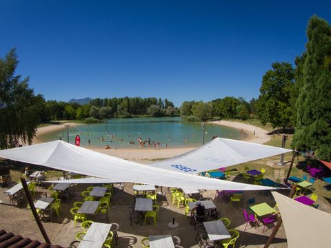 Flower Camping le Lac du Marandan - Camping Isere - Image N°3