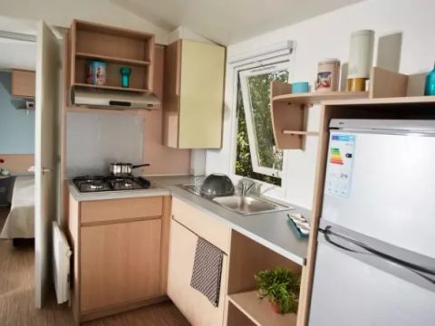 MOBILE HOME 6 people - 3 Rooms 4/6 People + TV