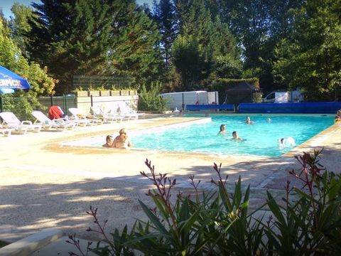 Camping au Fil de l'eau - Camping Dordoña