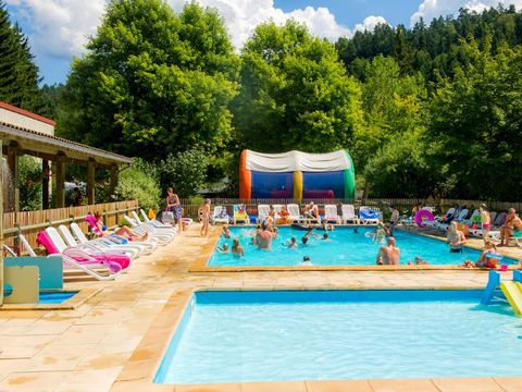 Camping Sites et Paysages - Le Vaubarlet  - Camping Haute-Loire - Image N°2