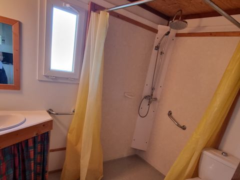 CHALET 4 people - Chalet 38m² - 2 bedrooms (disabled access)